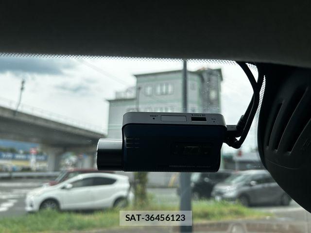Volvo XC40 2020-11 8369640-25