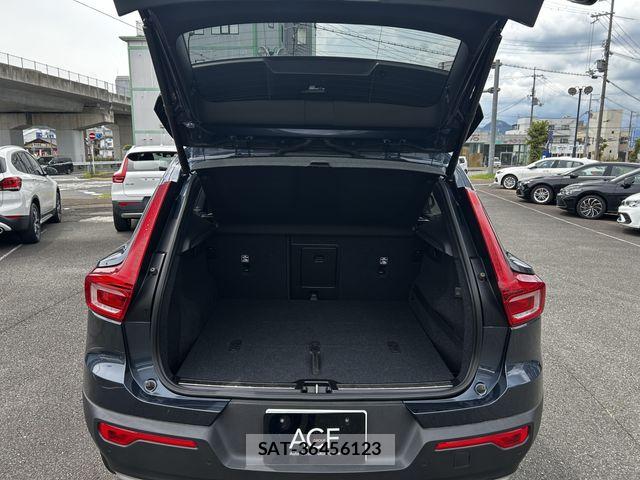 Volvo XC40 2020-11 8369640-7