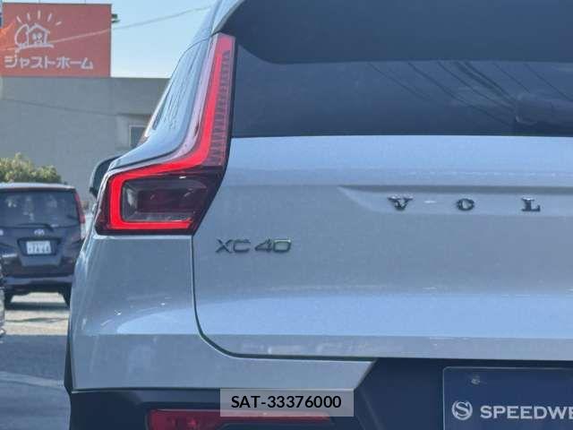 Volvo XC40 2021-08 8369637-11