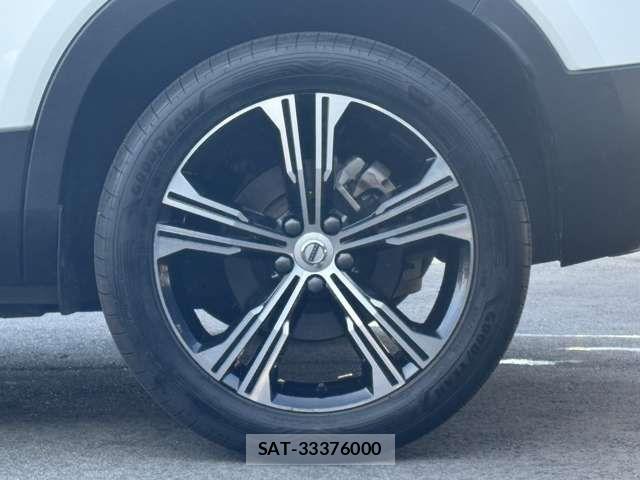 Volvo XC40 2021-08 8369637-15