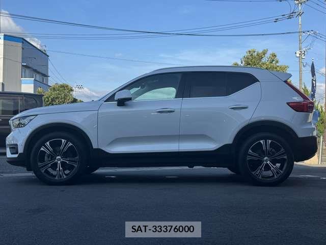 Volvo XC40 2021-08 8369637-5