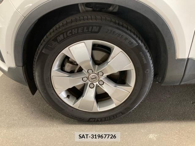 Volvo XC40 2019-04 8369639-26