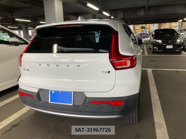 Volvo XC40 2019-04 8369639-3