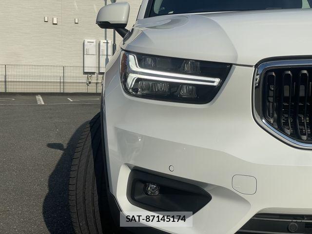 Volvo XC40 2022-03 8369638-10