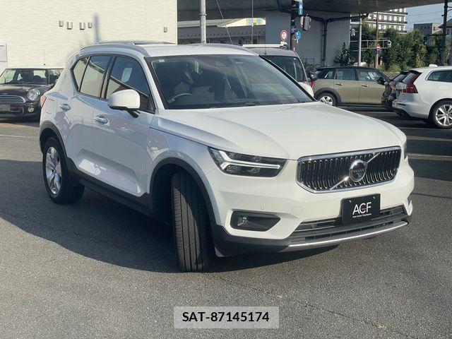 Volvo XC40 2022-03 8369638-3