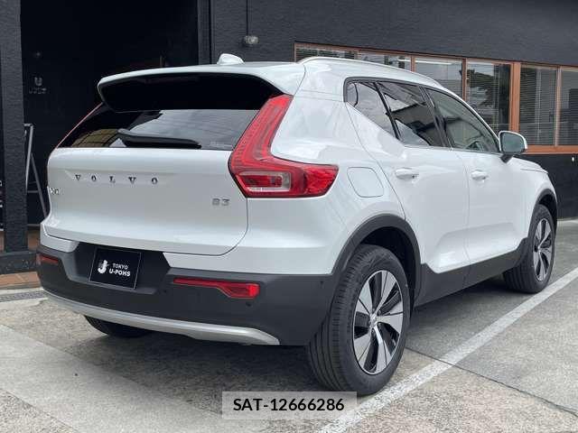 Volvo XC40 2026-03 8369635-4