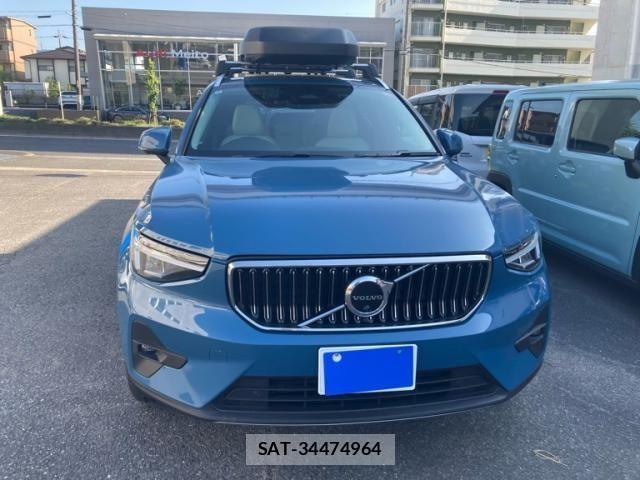 Volvo XC40 2022-10 8369636-0