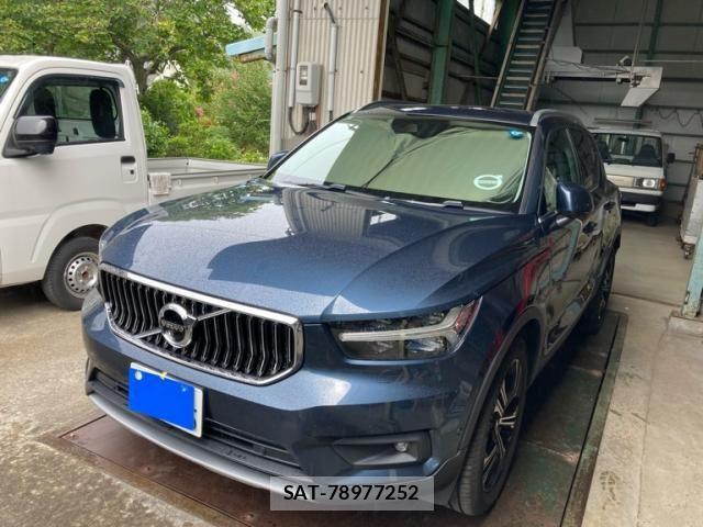 Volvo XC40 2021-02 8415732-0