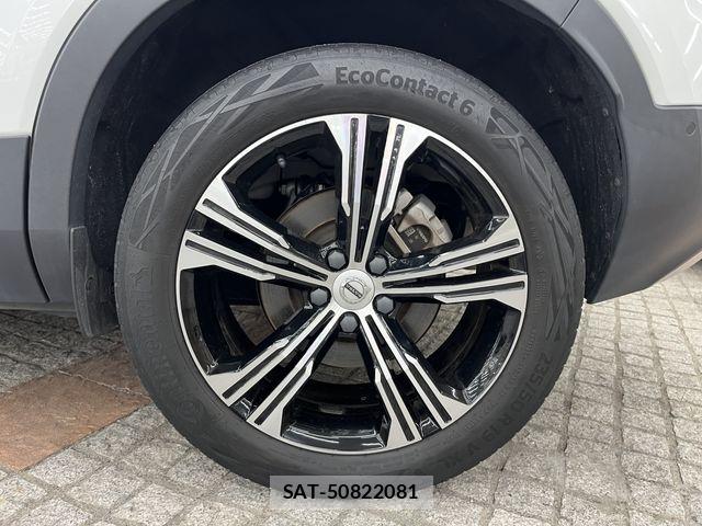Volvo XC40 2021-04 8415733-10