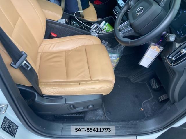 Volvo XC40 2022-02 8439058-15