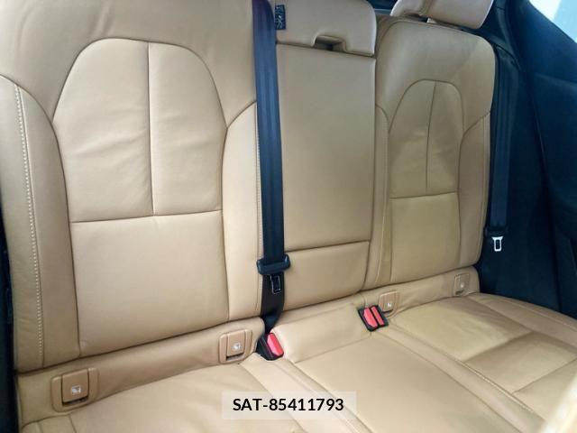 Volvo XC40 2022-02 8439058-16