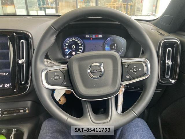 Volvo XC40 2022-02 8439058-17