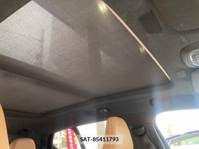 Volvo XC40 2022-02 8439058-24