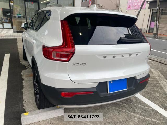 Volvo XC40 2022-02 8439058-2