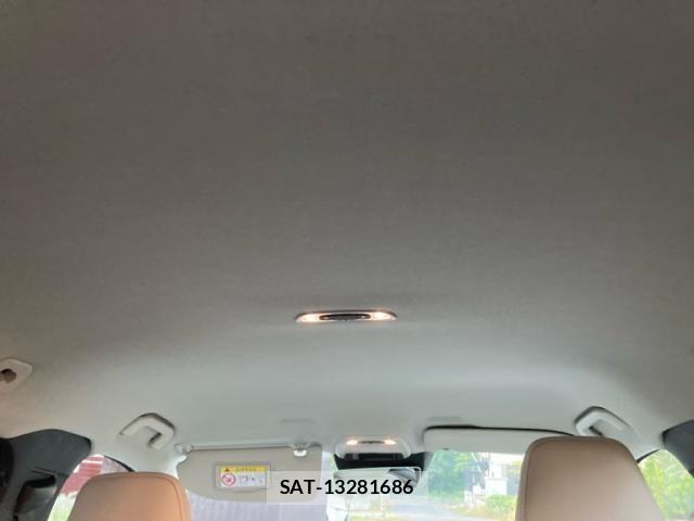 Volvo XC40 2021-12 8458729-18