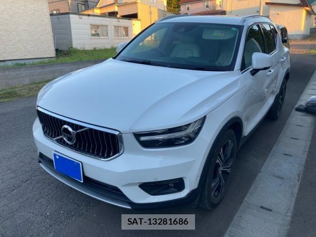 Volvo XC40 2021-12 8458729-1