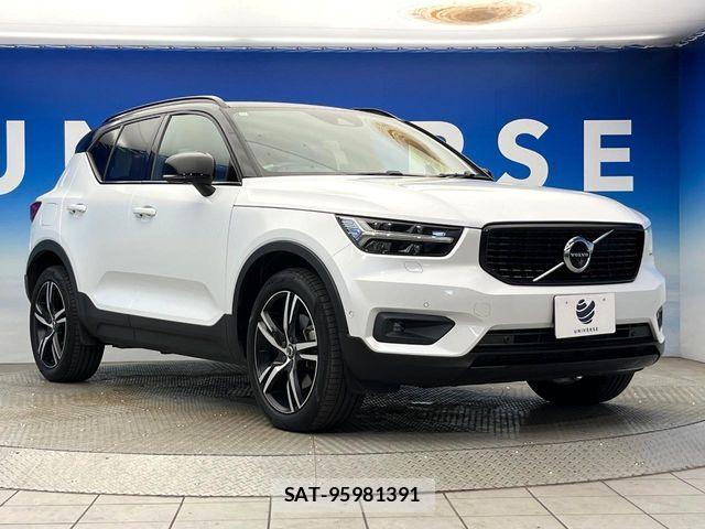 Volvo XC40 2019-11 8528086-15