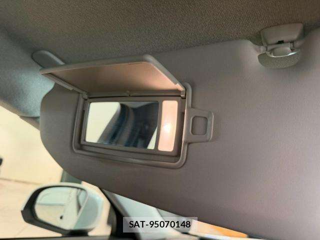 Volvo XC40 2021-11 8564010-20