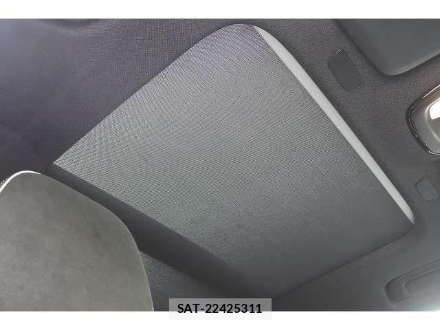 Volvo XC40 2023-07 8564008-2