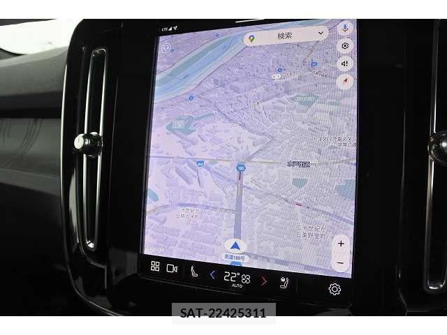 Volvo XC40 2023-07 8564008-3