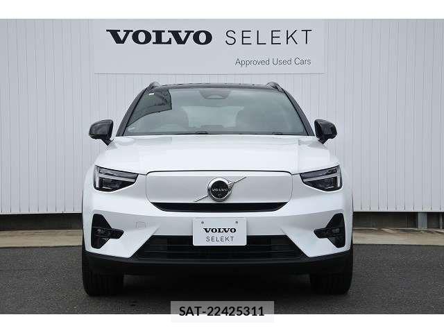 Volvo XC40 2023-07 8564008-5