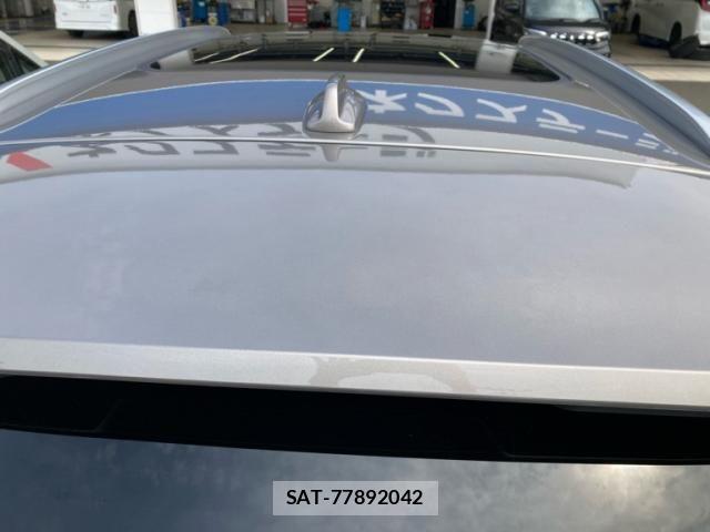 Volvo XC40 2020-09 8564009-16