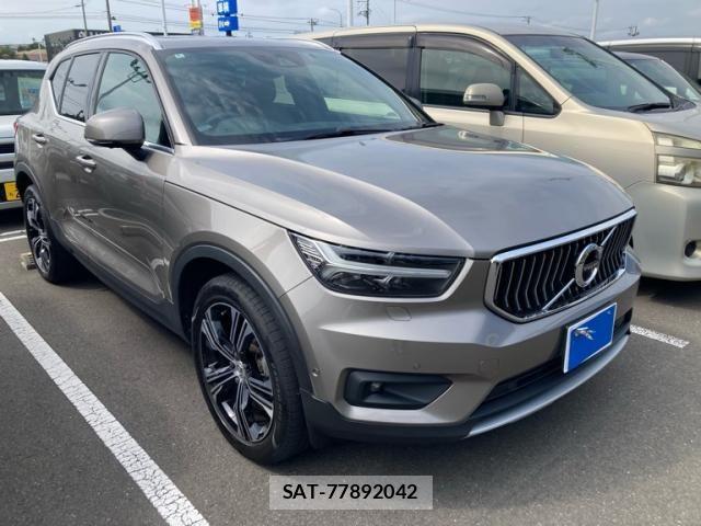 Volvo XC40 2020-09 8564009-2