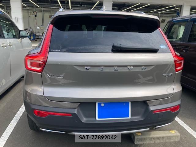 Volvo XC40 2020-09 8564009-4