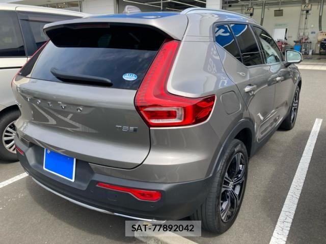 Volvo XC40 2020-09 8564009-6
