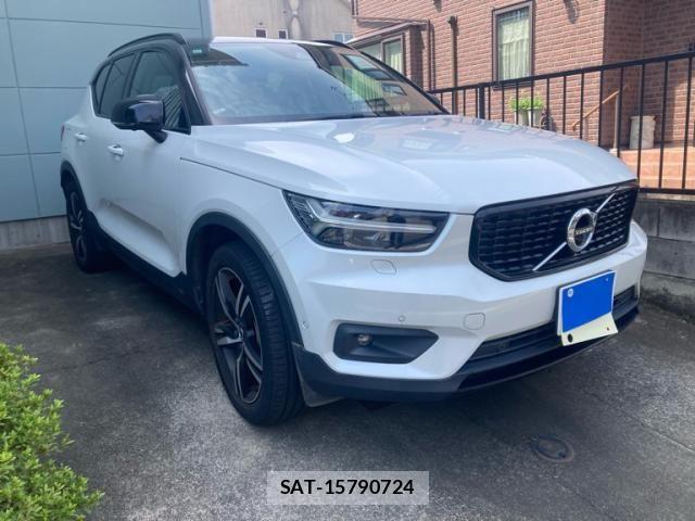 Volvo XC40 2019-11 8564011-2