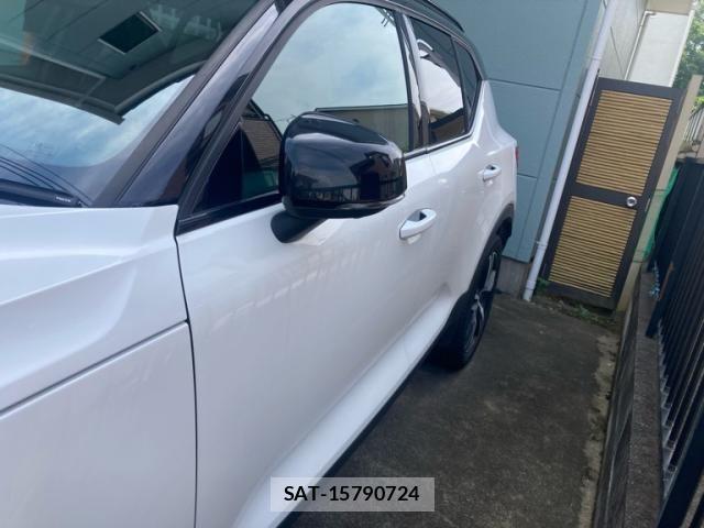 Volvo XC40 2019-11 8564011-8