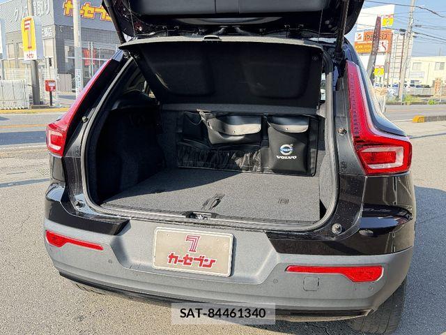 Volvo XC40 2021-11 8629599-12