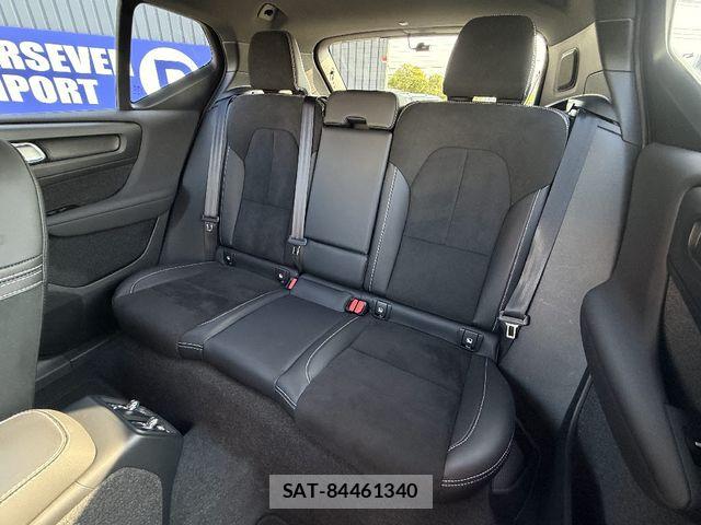 Volvo XC40 2021-11 8629599-5