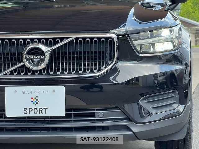 Volvo XC40 2021-07 8629602-19