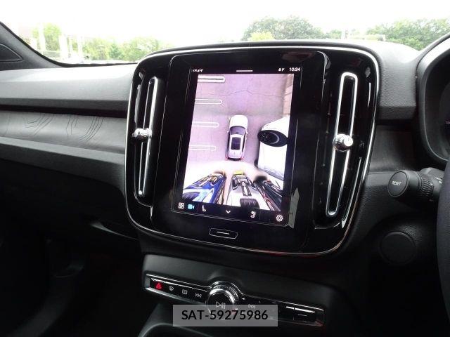 Volvo XC40 2022-11 8629600-19