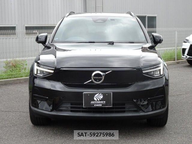 Volvo XC40 2022-11 8629600-3