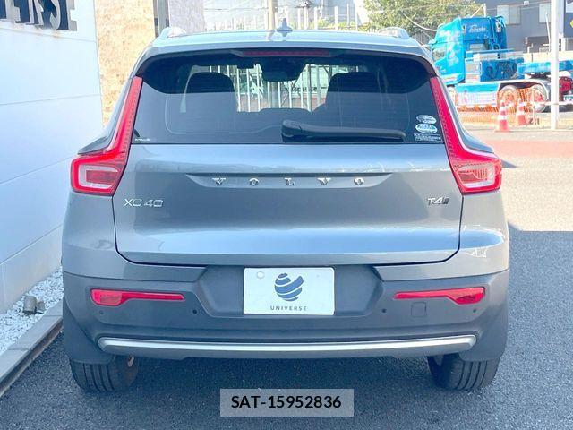 Volvo XC40 2018-09 8629601-15