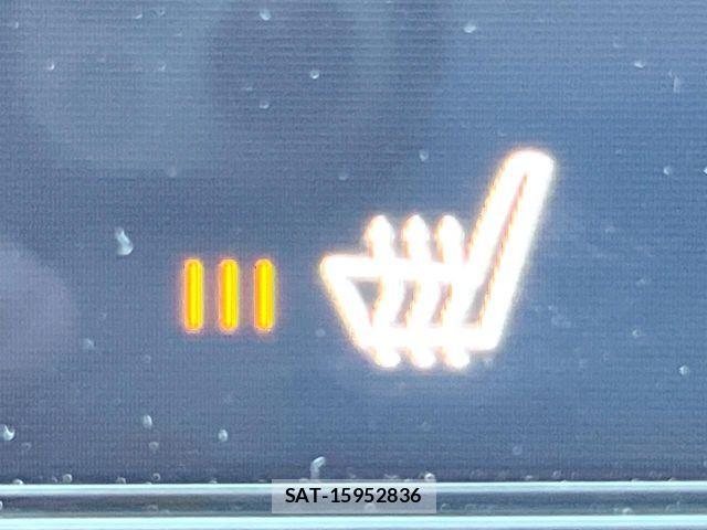 Volvo XC40 2018-09 8629601-6