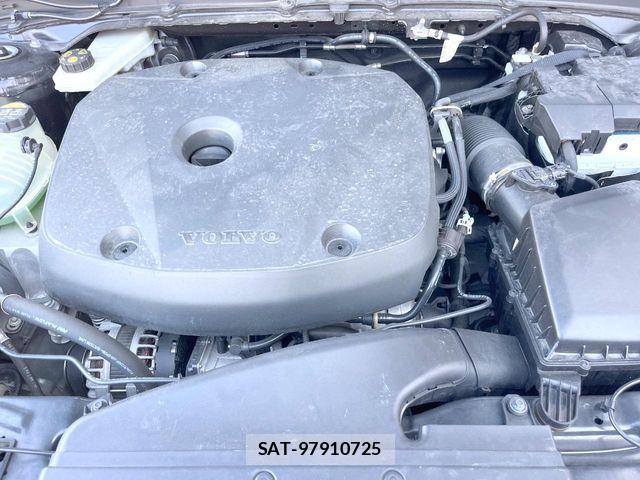 Volvo XC40 2018-09 8629359-18