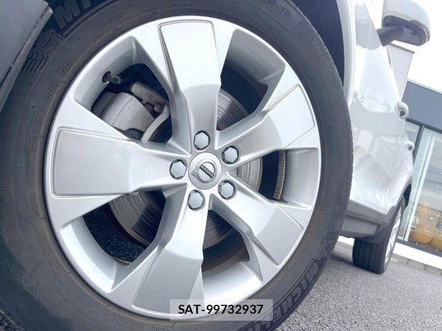 Volvo XC40 2021-06 8667111-13