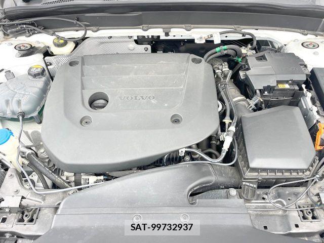 Volvo XC40 2021-06 8667111-18