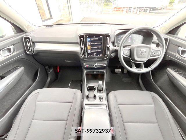 Volvo XC40 2021-06 8667111-1