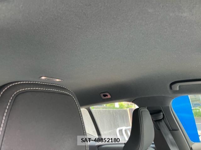 Volvo XC40 2021-07 8662251-11