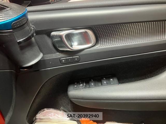 Volvo XC40 2019-10 8667112-17