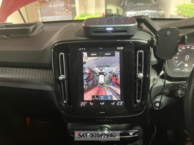 Volvo XC40 2019-10 8667112-22