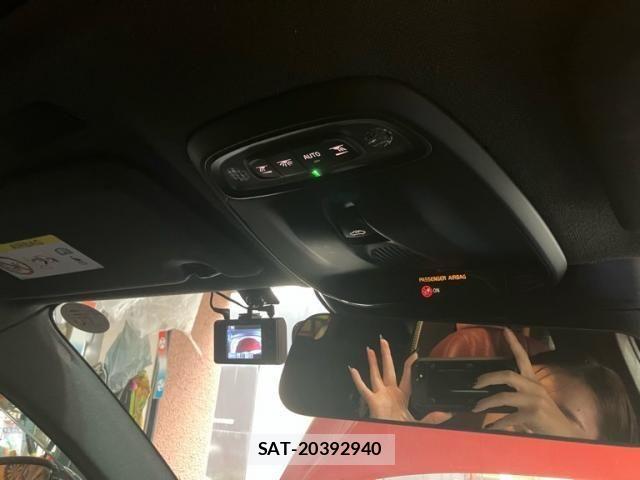 Volvo XC40 2019-10 8667112-24