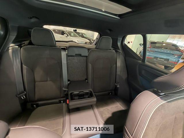 Volvo XC40 2023-06 8662250-24