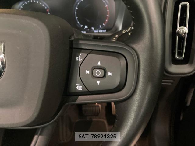 Volvo XC40 2020-12 8662249-13