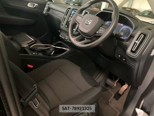 Volvo XC40 2020-12 8662249-8