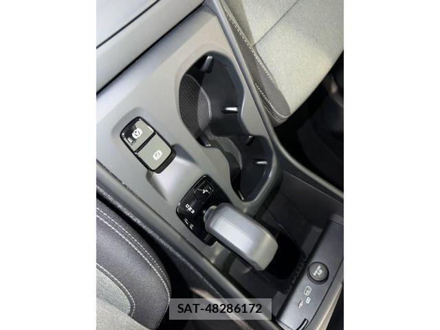 Volvo XC40 2024-10 8662248-15